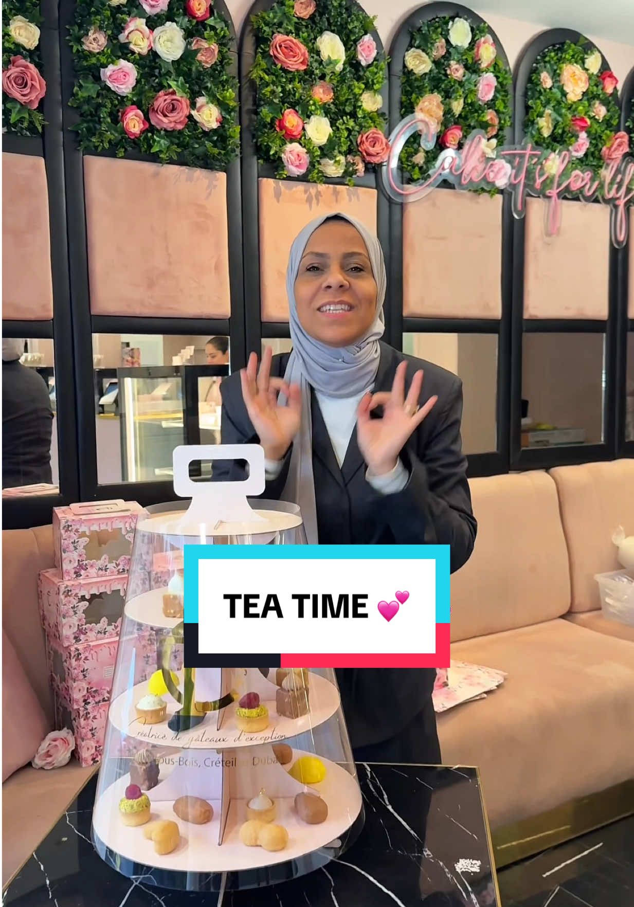 TEA TIME DISPO À AULNAY-SOUS-BOIS ✅ . ⚠️ Disponible la veille de l’aïd & le jour de l’aïd ! . 📍11 rue du onze novembre Aulnay-sous-Bois 93600 De 15h à 22h la veille de l’aïd & le jour de l’aïd de 11h à 16h  . 📍Centre Commercial Créteil Soleil  De 10h à 20h30 la veille de l’aïd & le jour de l’aïd de 11h à 19h  . 📥 Plus d’informations en privé . #pastry #patisseriemaison #patisseriefrancaise #halal #restohalal #halalparis #anniversaire #gourmand #lovefood #pastryhalal #patisseriehalalparis #aulnaysousbois93 #salondethe #teatime #cake