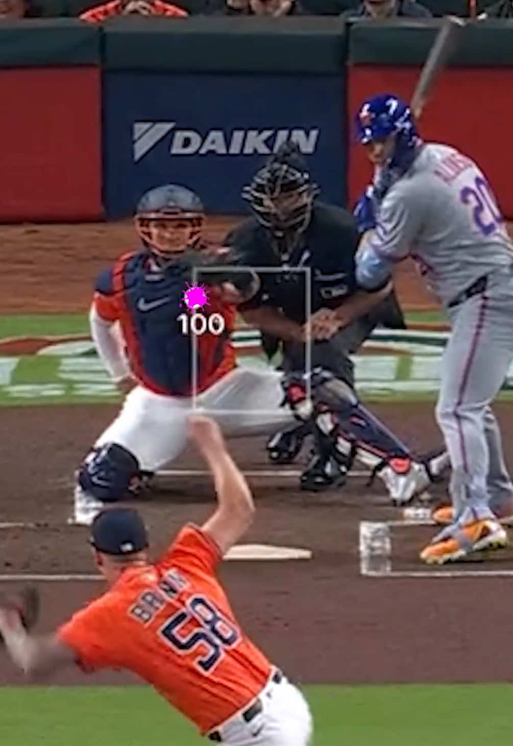 You can't paint 100 mph better than that. #pitching #pitchingninja #MLB 