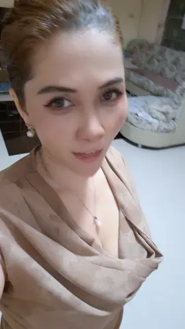กุหลาบ แล้วเด้อ 😅พักแอล ออกกำลังกาย#44ยังไหว🥰🥰🥰🥰 #🥰🥰🥰🥰❤️❤️❤️ #😂😂😂 
