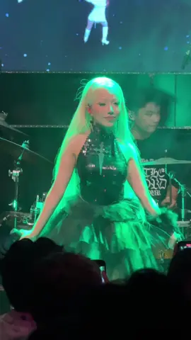 ‘quý cô say xỉn’ cùng các Phân Khối Nhỏ tại mini tour OFF THE RECORD 🥰🥰🥰 #PHUNGKHANHLINH #TIKTOKGIAITRI 