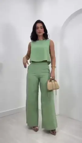 Conjunto Feminino Linho Alfaiataria Calça e Regata Social Elegante Moda Casual Chic. 🔗Link na Bio do Instagram  #modafemininaonline #modafashion #conjunto #conjuntosfemininos #conjuntos 