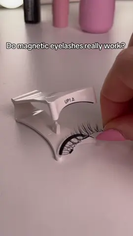 ❗️Get your eyelashes now ❗️Will not damage your natural lashes🤩 #makeup #skincare #girlhacks #girl #Eyeliner #eyelashes #eyelashextensions #morningroutine #justagirl #skincaretips #beauty 