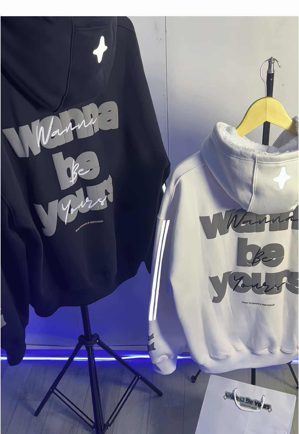WANNA BE YOUR V1🥺🦋#fyp #fypシ゚ #hoodie #hoodieboxy #hoodiekece #hoodiekeren #hoodiereflektif #hoodiemurah #hoodiecowok #hoodieoversize #hoodiewannabeyours #wannabeyours #fouryoupage 