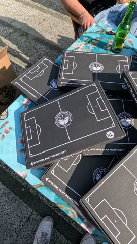 Would you like to do this?😎 #mystershirt #mysteryshirt #mysteryfootballbox  #footballfans #footballcollectors  