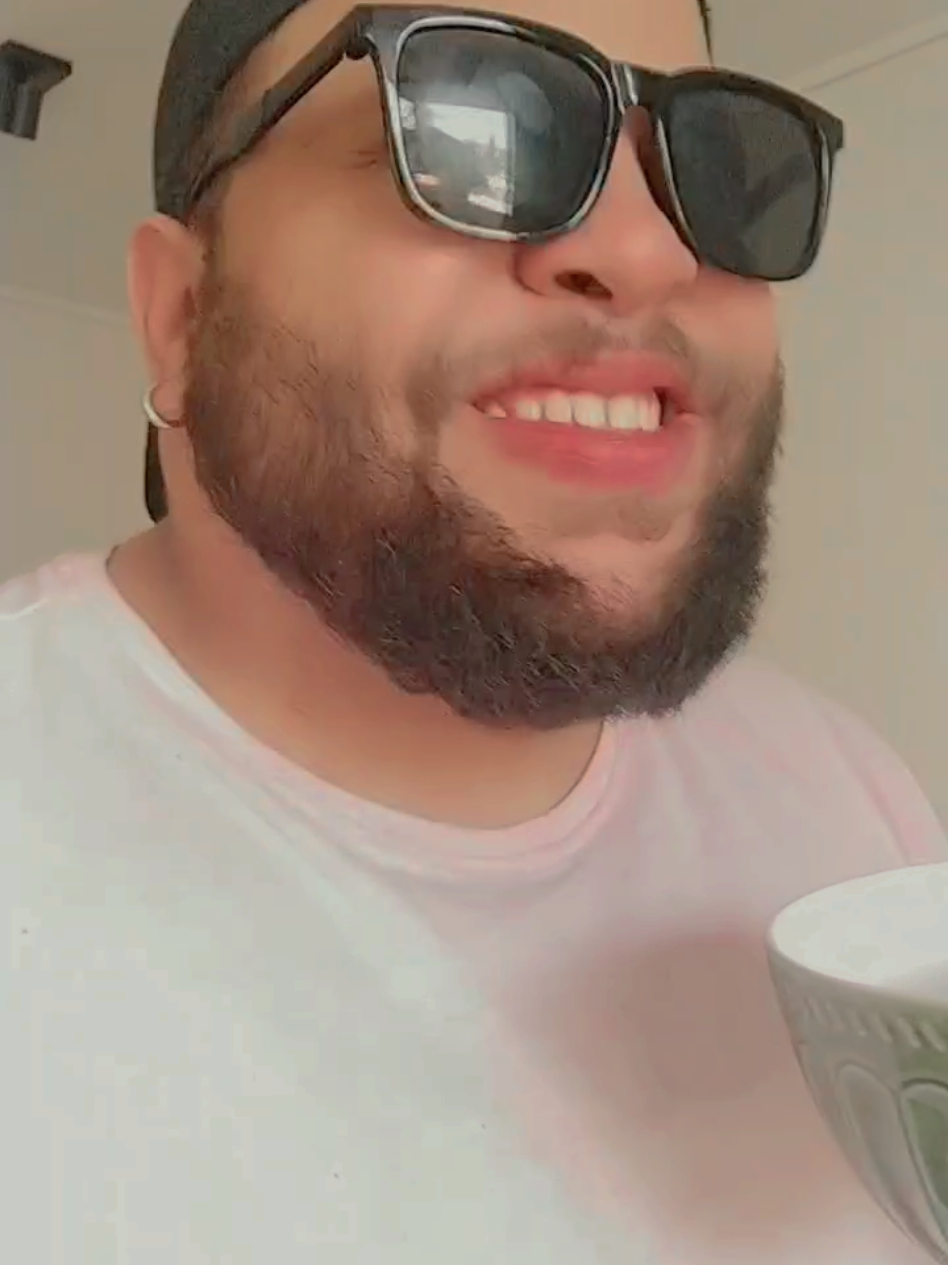 a ti que me estás mirando eso qué rico... 😜