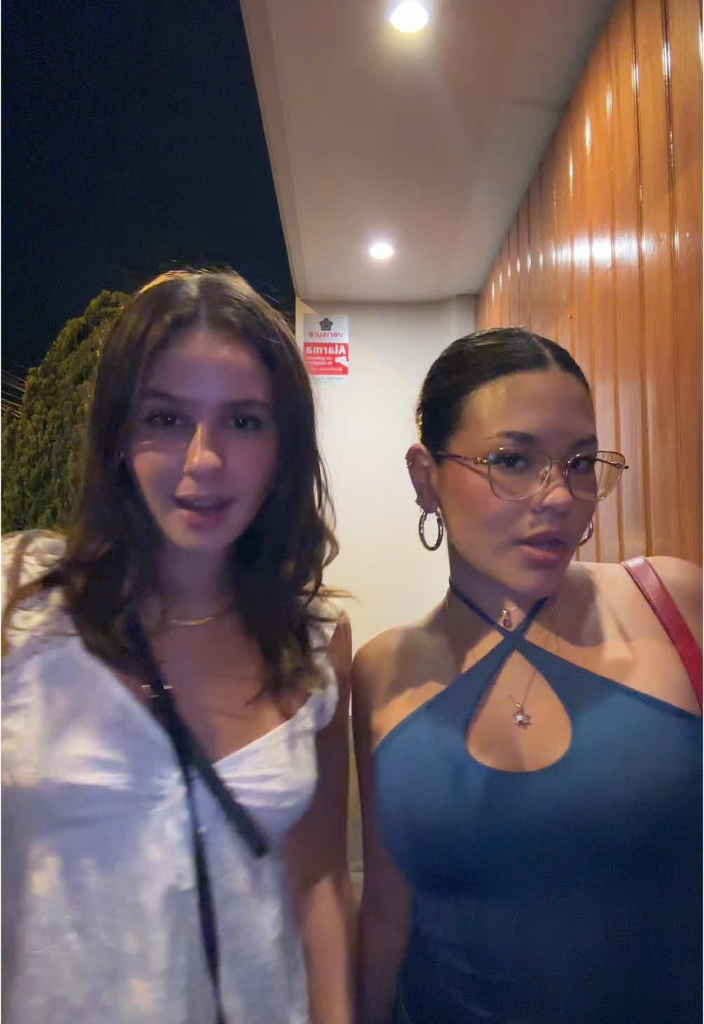 20 cm de diferencia 