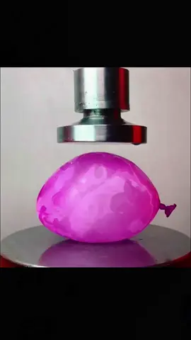 Relax and enjoy with hydraulic press #hydraulicpress #satisfyingvideo #🇺🇸 #asmr #donaltrump #asmrtiktoks #newyork #newyorkcity #fypシ゚viral #losangeles #california #usa🇺🇸 