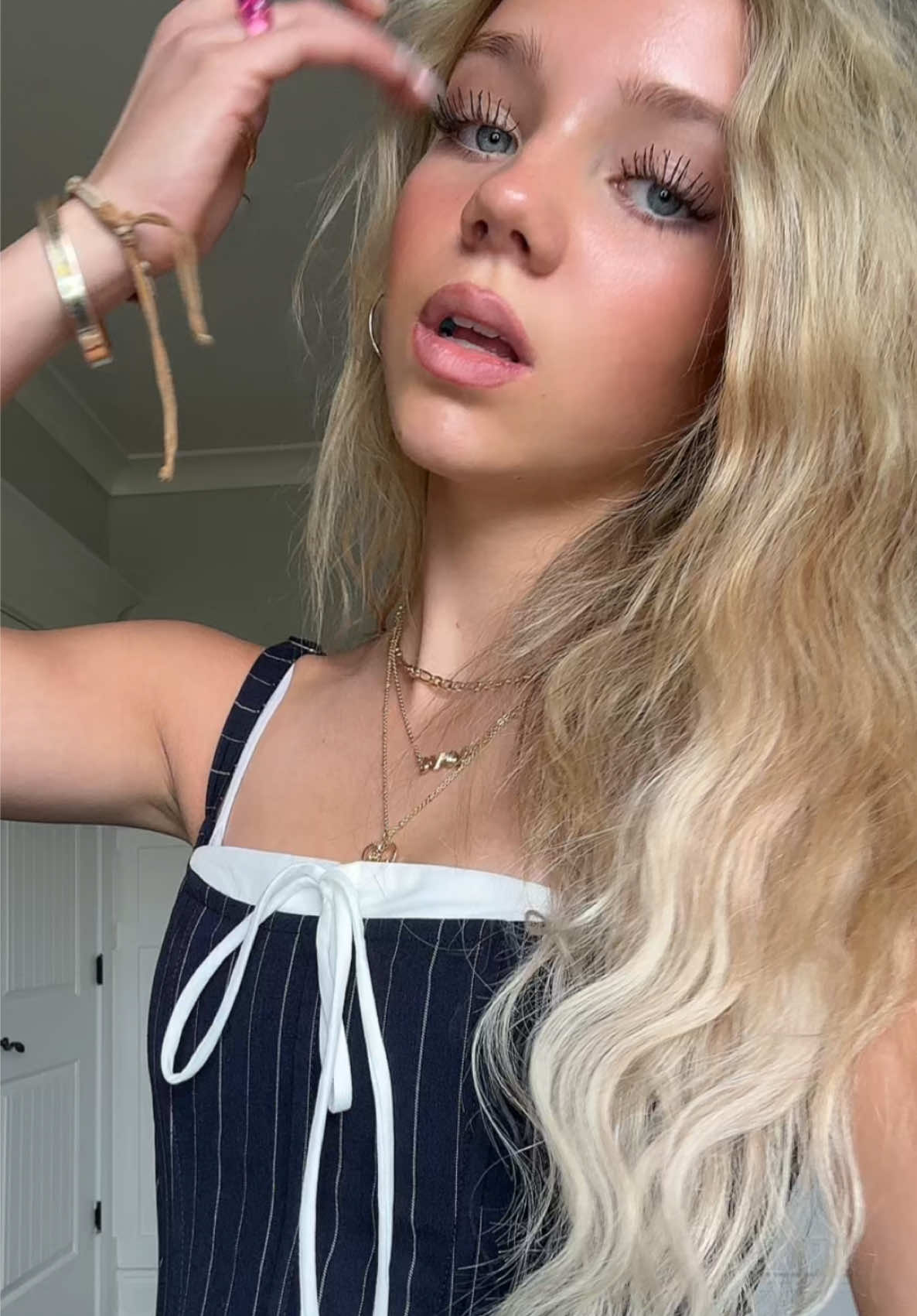 loving corset tops #fit #outfitinspo #outfitinspo2025 #fitcheck #blonde #fyp 