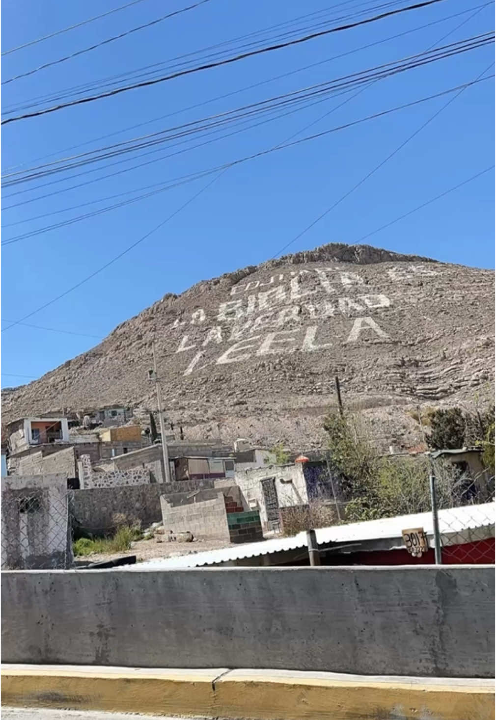 Arriba Juárez🇲🇽#yarribajuarez🇲🇽 #juarez #juangabriel #mexico🇲🇽 #mexicolindoyquerido #mexico #arribamexico #fyppp #fypppppppppppppp #paratiiiiii #vivamexico🇲🇽 #ciudadjuarez #mexicoenlapiel #labibliaeslaverdadleela 