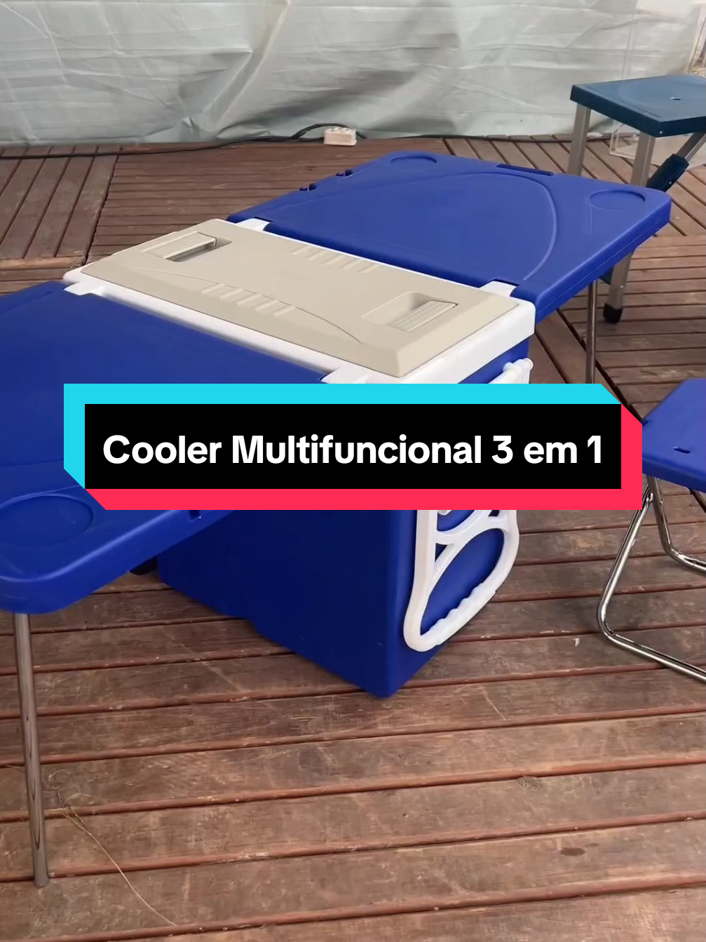 Cooler Multifuncional 3 em 1 Super Térmica Com 2 Mesas Integradas 32 Litros (não tem banquinho) #shopee #cooler #mesa #bebida  https://s.shopee.com.br/1VlSPi764E