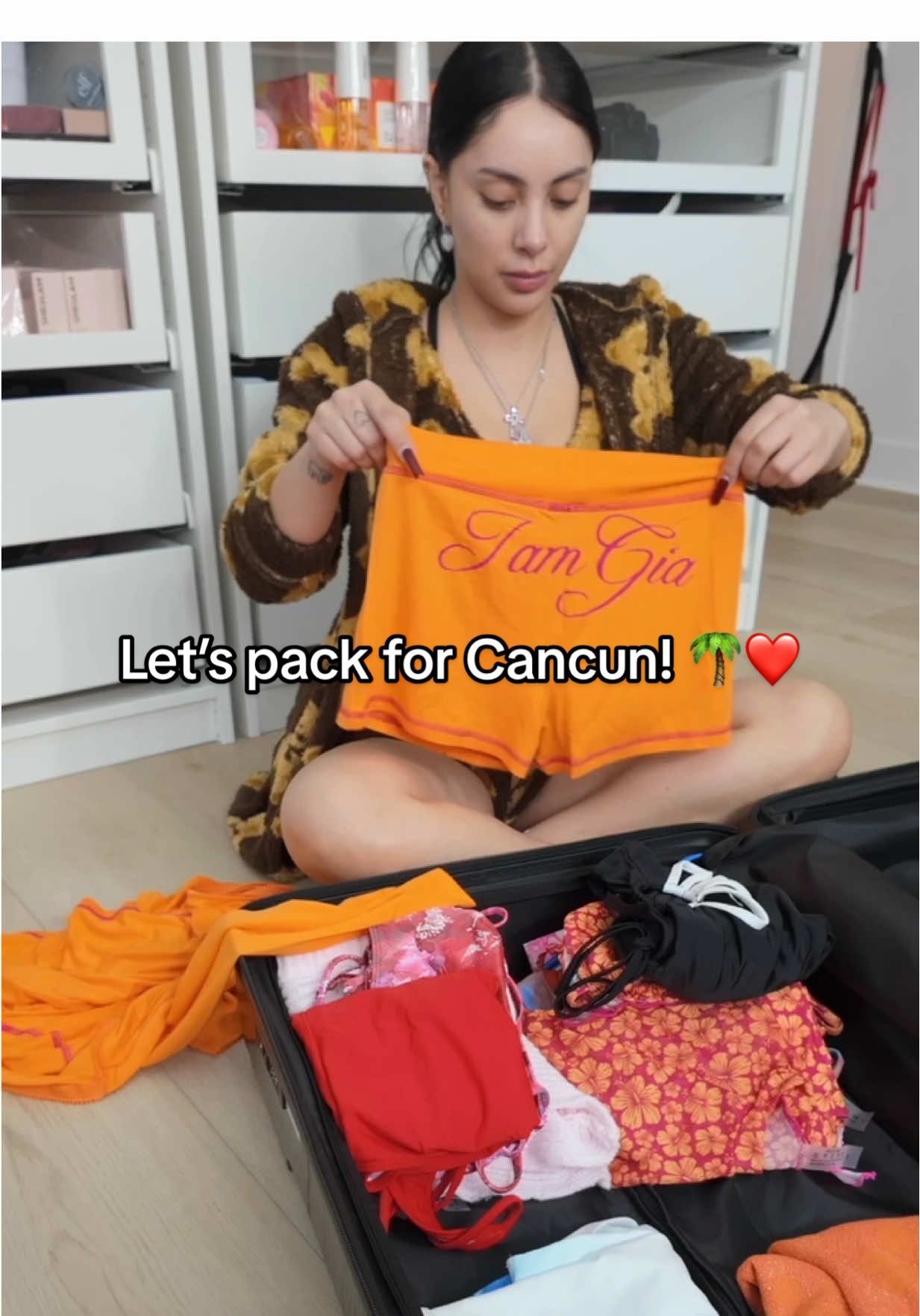 Let’s pack for Cancun 🌴👙🧳 #fyp #fypシ #packwithme #cancunoutfits #outfitideas 