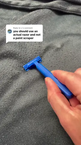 Replying to @℞ I tried using a razor to remove lint balls ‼️ #fabricshaver #lint #lintremover #lintshaver #fyp 