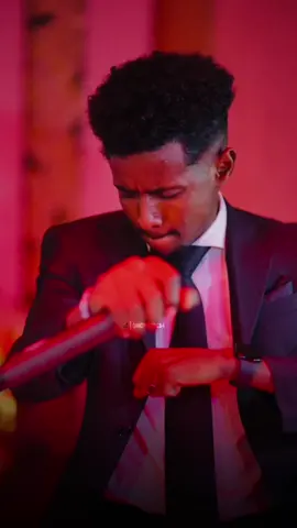 Ma wax Lo Dhiga Jira Adun Dheyman Wa Maya,ee — #qanciyelyrics_4 #blackscreen_qanciye #ismaciilaarka #sabiriin 