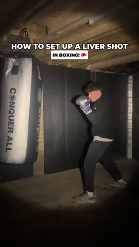 HOW TO SET UP A LIVER SHOT IN BOXING! 🥊🔥 #boxing #boxer #boxingtraining #boxingworkout #boxinglife #boxing🥊 #boxingworld #boxingtok #fyp #foryou 