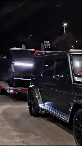 Andre* T*te’s brand new monstrous cyber truck😱 #brand  #new  #cybertruck  #original  #viral_video  #rich  #billionaire  #fyp  #reccomendation  #explore 