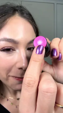 testando gravar com fundo cinza 💕 gostaram?! Do produto e da forma de gravar kkk  *conteúdo orgânico aqui, feito de trecho de uma pub|i feita para o ree|s da outra rede #tintokbeleza #maquiagem #maquiagemtiktok #nudestix #sephora #dicademaquiagem #naylasaab 