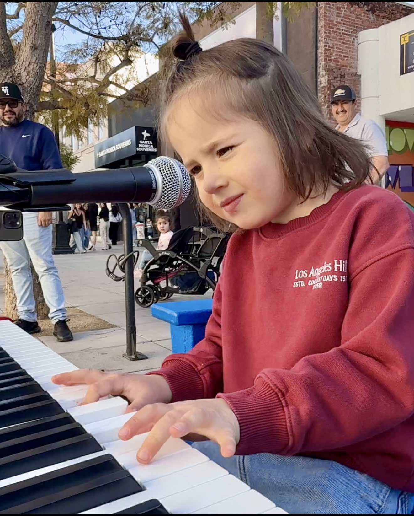 4-year-old singer IMPRESSED EVERYONE  #singer #talent #singer #fyp #show #piano #performance 