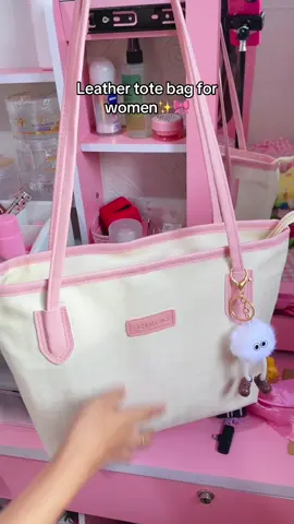 Big capacity tote bag ✨🎀 perfect for school & office bag cause its very spacious, stylish and durable #totebag #womensbag #girlybag #bagrecommendation #totebagrecommendations #bag #fashionbag #schoolbag 