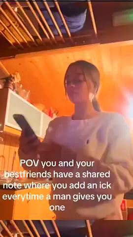 Such a good idea 😂 Tag your BFF!@desiiireevny #girls #girlhood #bestie #bff #friendship #viralvideo#funny#funnyvideos#boys #dating #ick #toxic #mood #gossip #spillthetea #girlsnight