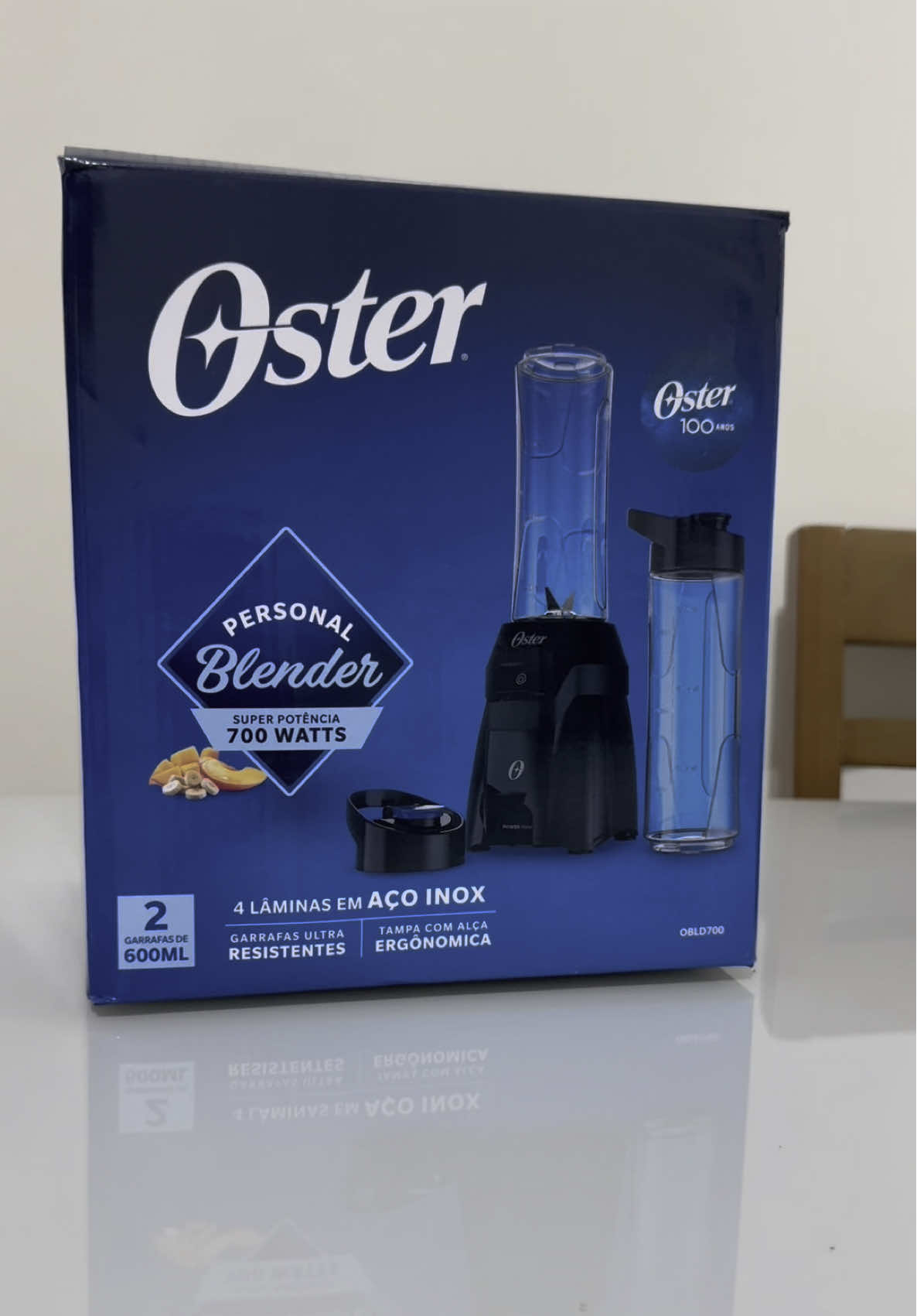 Unboxing da comprinha que eu mais queria: o blender da Oster! Praticidade sem igual para a correria do dia a dia, bate direto na garrafinha e já leva com você #CapCut #oster #blender #recebidospagos #GymTok #fy 