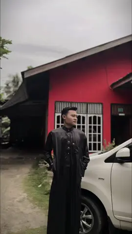 Minal aidzin walfaizin smuanya😇🙏#beranda #idulfitri #fypシ゚ 