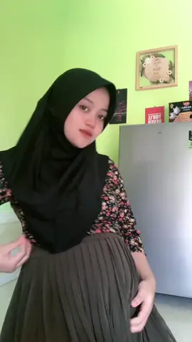 Bumil Hijab Cantik Imut #fyppppppppppppppppppppppp #bumilcantik #bumilhijab #bumilsehatbayisehat️ #bumilsehat #fyp #moots? #4upage #lewatberanda #4au #xyzbca #bumil
