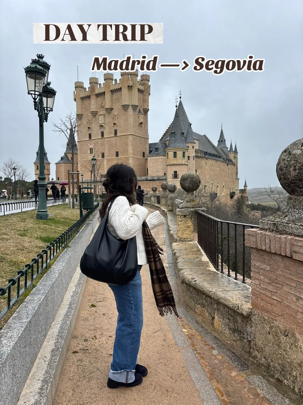 An hour and 15 minute bus ride to see the castle that inspired Snow White’s & to eat good brunch 🤍 #daytripsfrommadrid #madridfood #segovia #segoviaspain #madridrecommendations #madridlife #castillayleon 