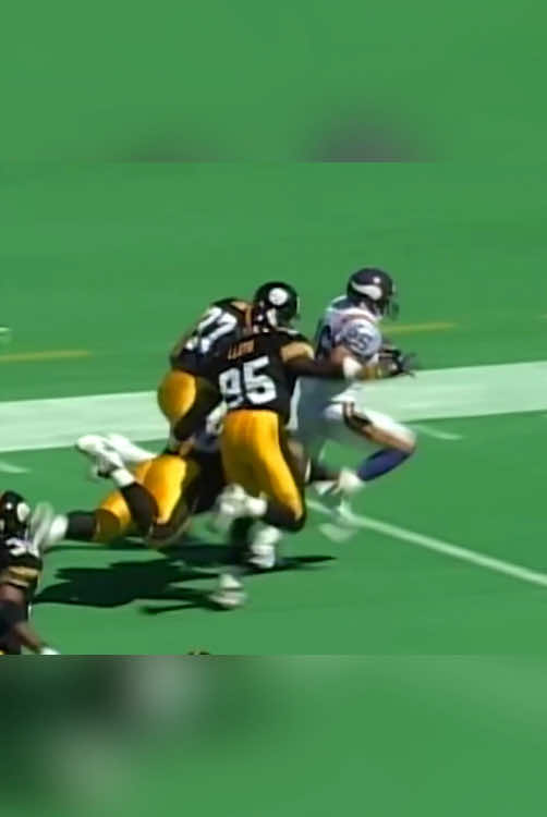 Most Legendary Runs in NFL History! #nfl #nflfootball #nflhighlights #foryoupage #nflrunningbacks #nflhistory 