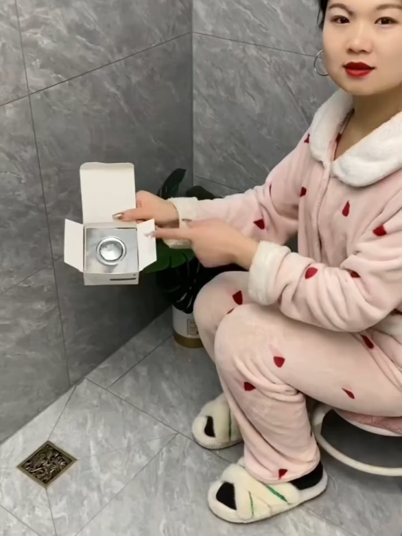 Dê uma olhada em Ralo Inteligente Click Up 15x15 Cm De Aço Inox Para Banheiros Anti Odor E Insetos por R$25,90 - R$27,90. Compre na Shopee agora!  ✨ todos os produtos lá no Instagram Link na Bio ✨
