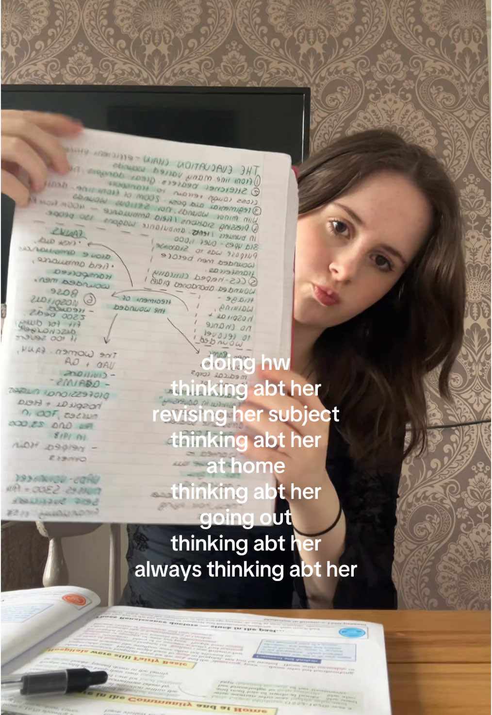 had her today time to celebrate #history #teachercrush #downbad #wlw #yearning #radiohead #help 