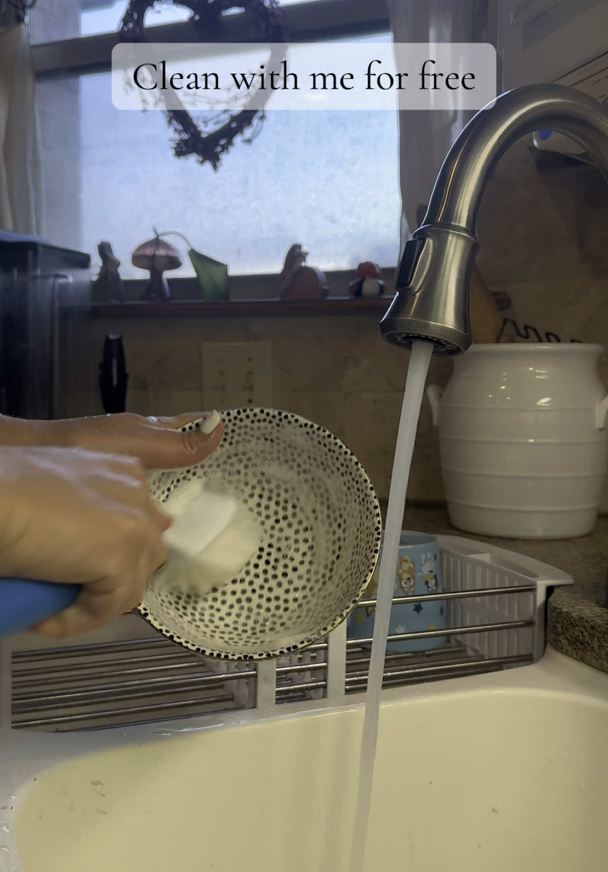Get up and clean with me for free!  @Scrub Daddy  #cleanwithme #cleaningmotivation #cleaningtiktok #homereset #cleaning #cleaningasmr #fypシ #fyp #cleangirlaesthetic #cleaninghacks 