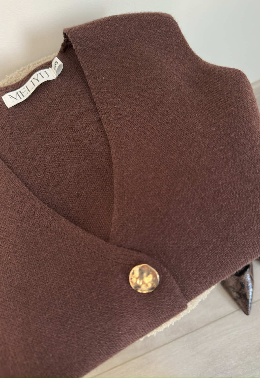 Tenue complète disponible sur notre site www.meliyu.fr 🛍️🛒 #meliyu #tenuedujour #shooping #destockage #outfit #marquefrancaise 