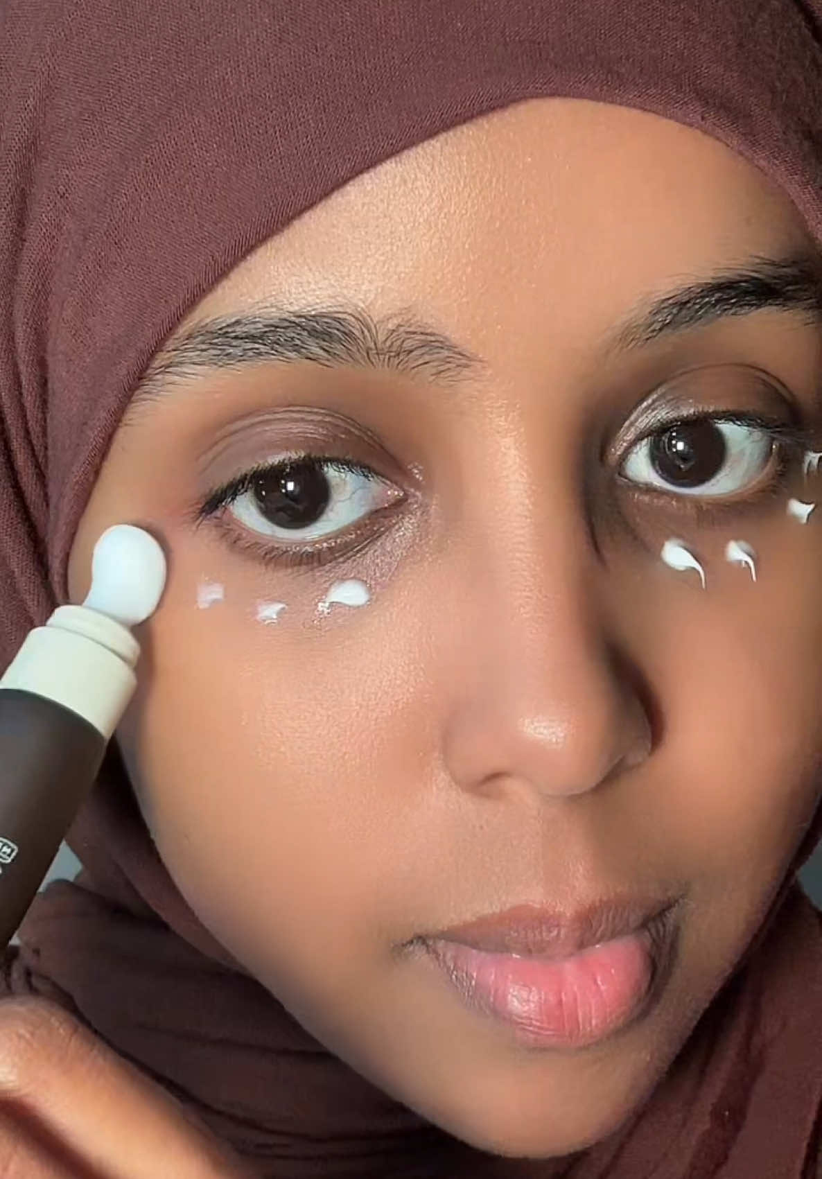 This eye cream is a MUST😍 it’s the @SKIN1004 US Madagascar Centella Probio-Cica Bakuchiol Eye Cream ad #skin1004 #centella #tiktokmademebuyit #koreanskincare #kbeauty #skincareroutine 