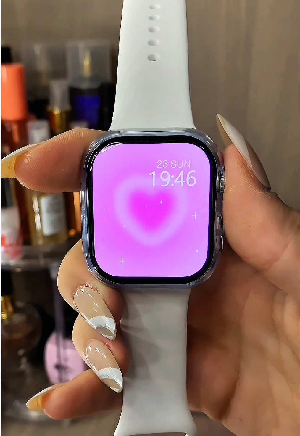 Finalmente achei um Smartwatch Girly 🎀 Eu amei muito, e vocês besties? 💕✨ E têm na SHOPEE! Comenta 