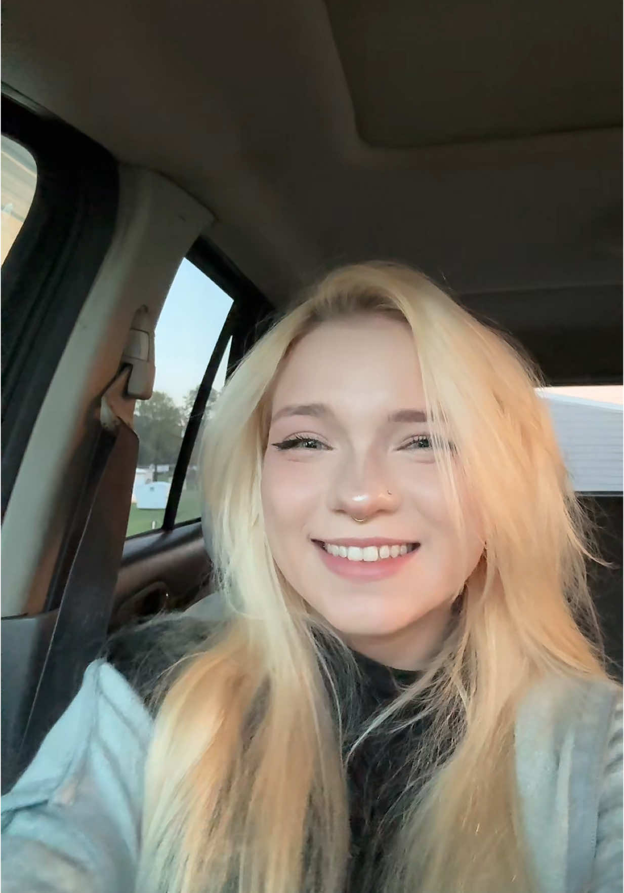 Little PSA for everyone out there!  #fyp #facts #foryoupage #hot #eyes #cute #of #amalie #trendy #trendingvideo #viral_video #fypシ #us #Love #relatable 