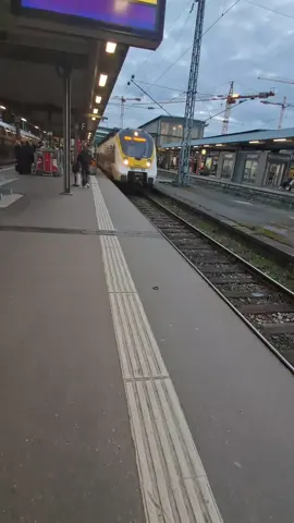 #Stuttgart#bwegt Отправляется до станции Tübingen Hbf