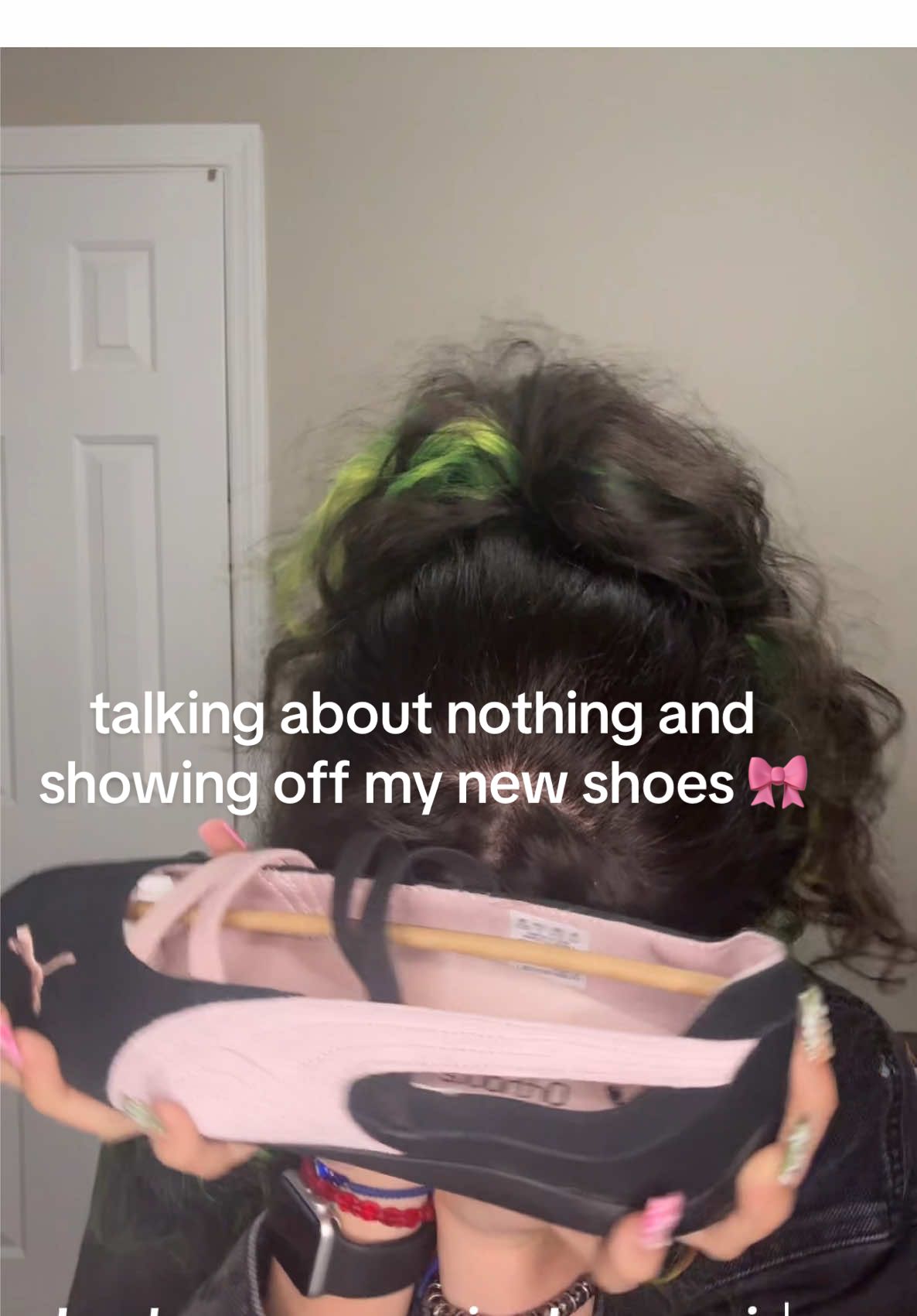 Don’t post myself talking much butttttt I love my new shoes so much!!!  I had to share!!! 🎀 #fyp #pumas #pumaballet #pumaspeedcatballet #fashion #shoes #balletflats #foryou #shoppinghaul #foryoupage #coquette 