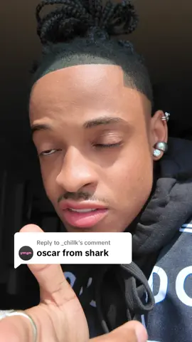 Replying to @_chillk I look better than that fish 