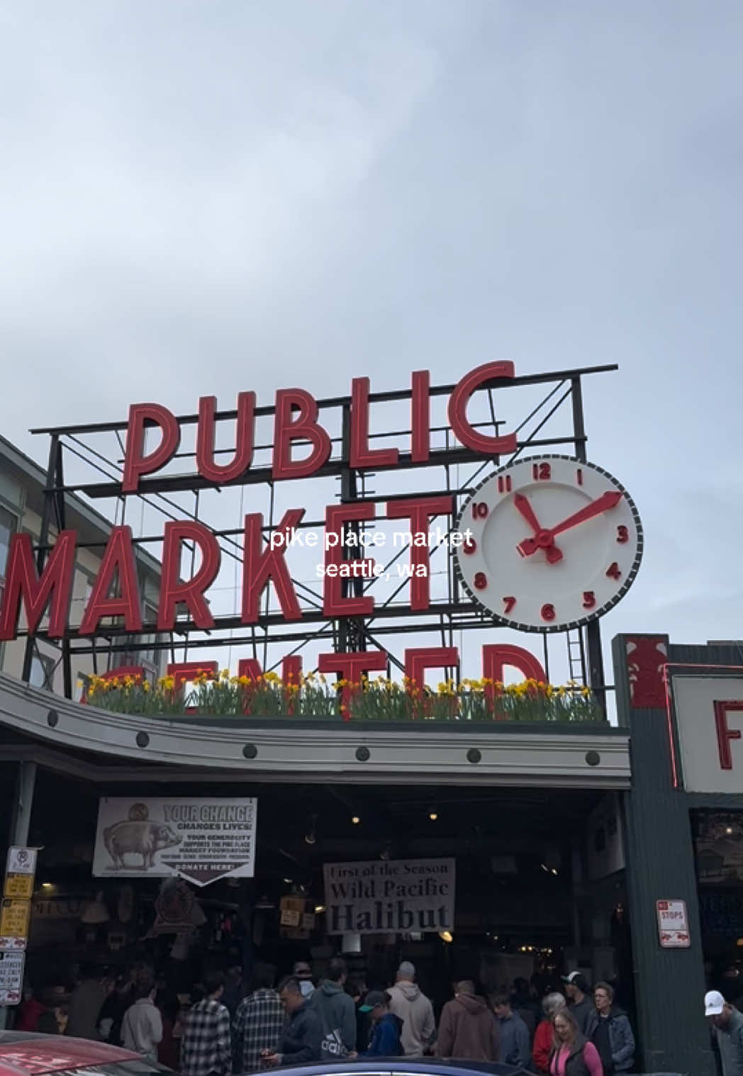 📍pike place market  #creatorsearchinsights #washington #seattledaytrip #pikeplacemarket 