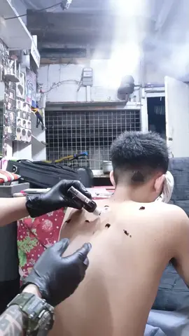 back piece projects. first session  #artkikztattoo  #barberstattoo  #fypシ゚viral  #foryoupage  #followandshare 