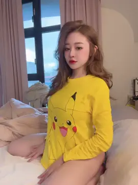 do you like pikachu ⚡? . . . #pickachu #pickacard #pickachudress #cosplayer #anime #dresstoimpress #yellow #onbed #bedtime #bedroom #bed #bedtimeroutine #bedvibes #curvy #curvytiktok #curvyfashion #curvybodies #hairstyle #hairtok #pikachu #pikachugirl #pikachu🌼 #pikachudress #model #modelo #modellife 