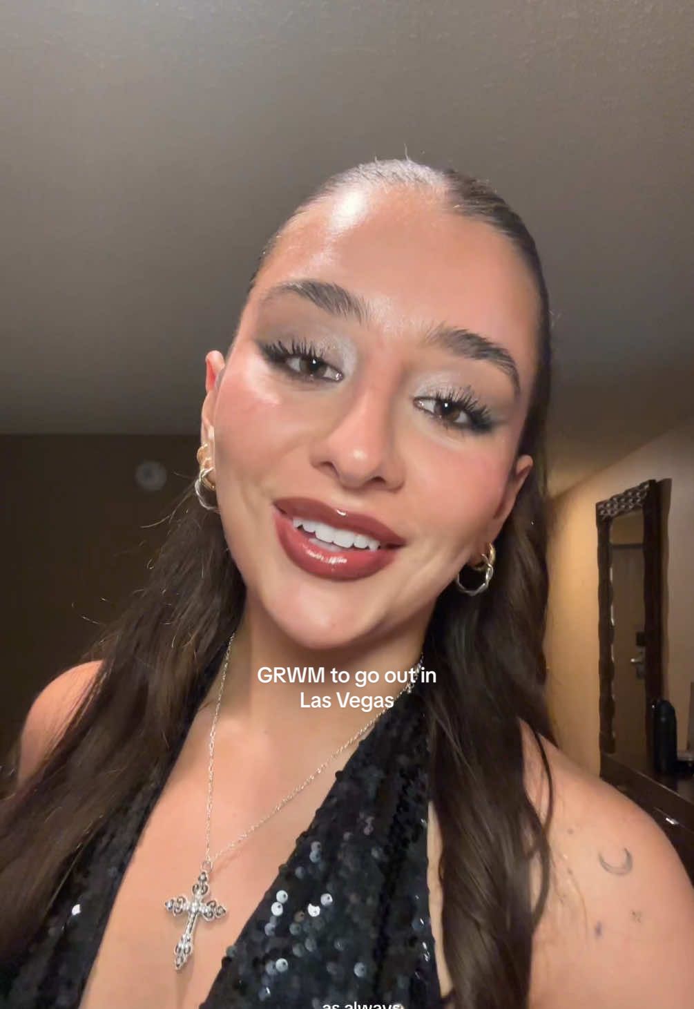 grwm to go out in Las Vegas!! I am so sorry my music was too loud. I will get better I promise🤞🏻🤞🏻 I love you guys🥹🩷 #grwm #grwmtogoout #lasvegas #getreadywithme #makeuptutorial #makeup #smokeyeye #omnia #omnianightclub 