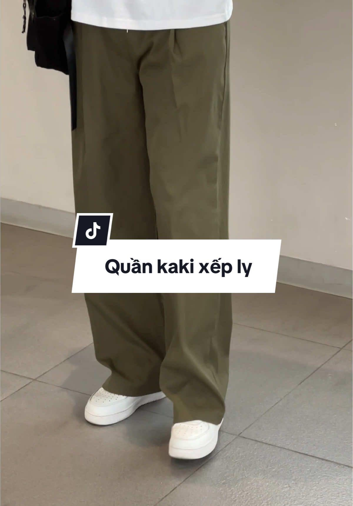Ai sợ chân cong, chân vòng kiềng thì mặc ngay em này nhé#dat_live_ne #quan #zonef #thoitrang #quankaki 
