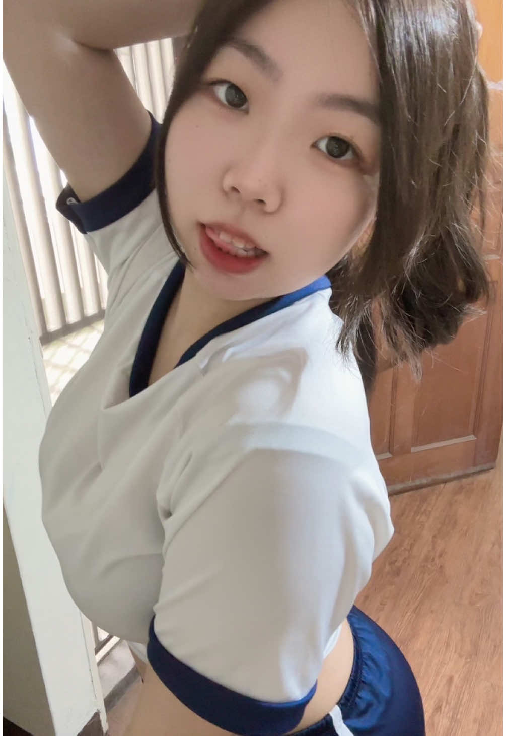 我的體育老師呢？ #體育服  #cosplayer 