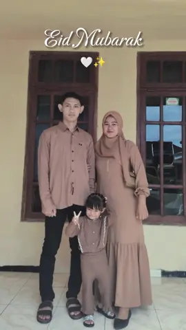 Minal Aidzin wal Faidzin 🙏💞 @WahyuRama #CapCut #berandafyp #idulfitri2025🕌☪️ 