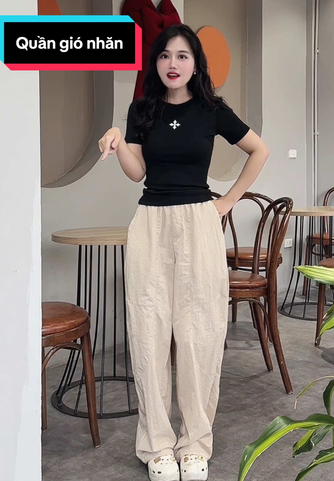 Quần gió nhăn tôn dáng siêu xinh #quangionhan #quandep #quandai #quanjogger #quangio #thoitrang #fashion #fypシ゚ #trending #viral #xuhuong #hienhoidieu 