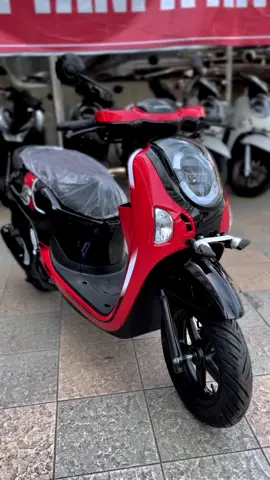 SCOOPY SPORTY MERAH HITAM TERBARU 2025 ✨   Pembelian hubungi marketing executive dealer honda surya motor : 0821-5884-2018 ( tlp/wa ) GRATIS : - Oli & jasa service  - Helm & jaket keren  - Biaya admin  - di bantu Proses pembelian  - proses bisa mulai rumah ( kirim berkas persyaratan di whatsapp ) jadi ke dealer tinggal serah terima motor dan stor dp di dealer Muhammad luthfi ✨ 082158842018 ( Dealer honda Surya motor martapura ) #Hondamtp #dealerhonda #martapura #banjarbaru  #kalimantanselatan #klikbanjar #habarbanua #wargabanua #infobanua #olshopmartapura #olshopbanjarbaru #banjarbarufood #martapurafood #dastermartapura #dasterbanjarbaru #bajumartapura #bajubanjarbaru #banjarbaruinfo 