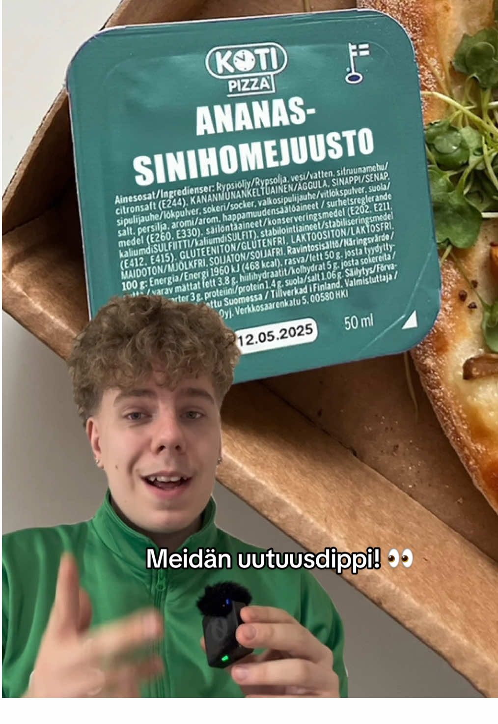 Meidän uutuusdippi! 😌 Ananas-sinihomejuusto🍍🧀Aijoks maistaa? #uutuus #dippi #huumori #pizza #kotipizza #aprillia #tiktoksuomi #fyp 