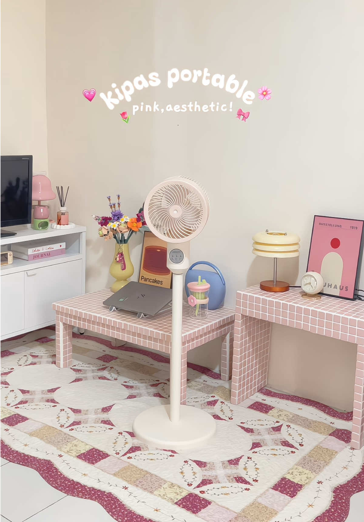 LUCU BGTTT!😩 matching sama tone ruanganku🥹💗🫶🏻 #kipasangin #kipasanginportable #kipasanginviral #kipasaesthetic #kipasanginaesthetic #kipasanginpink #kipaspink #pinkthings #roomdecor #roominspo #roomdesign #dekorasikamar #dekorasirumah #roomdecoraesthetic #roomdecorhaul #inspirasikamar #inspirasirumah #pinkyroom #rumahgenz 