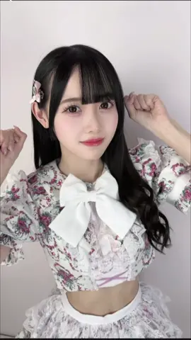 ふりふり衣装かわいい？💓 @LARME official 